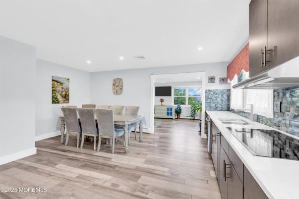 Dining room, Interior, Kitchen, Recessed Lighting, Wood Texture Flooring
