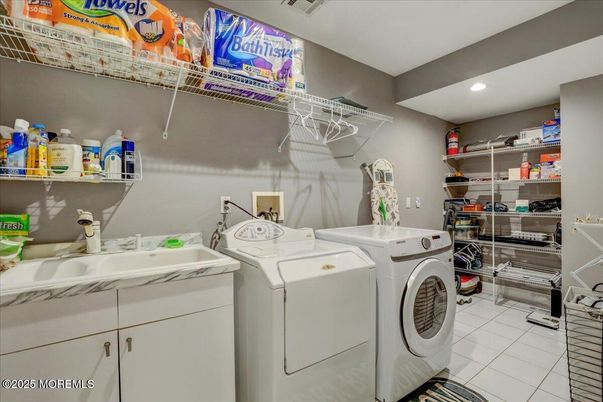 Interior, Recessed Lighting, Washer