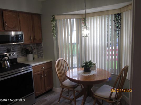 Dining room, Interior, Kitchen, Pendant Lights, Wood Texture Flooring