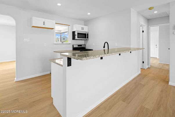 Interior, Kitchen, Recessed Lighting, Wood Texture Flooring