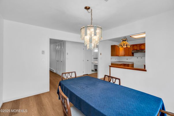 Chandelier, Dining room, Interior, Kitchen, Wood Texture Flooring