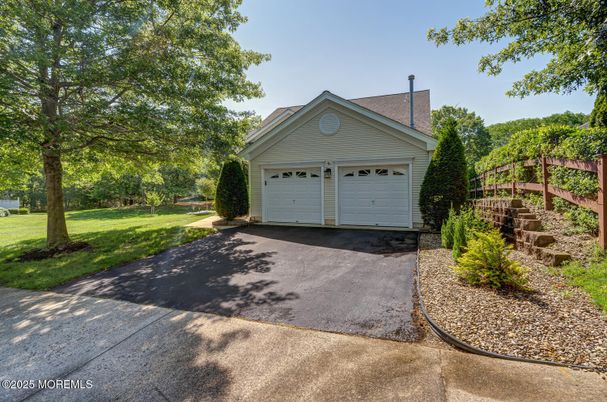 Backyard, Detached Garage, Exterior