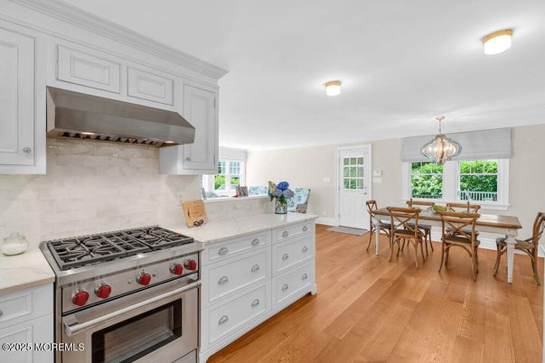 Dining room, Interior, Kitchen, Pendant Lights, Wood Texture Flooring