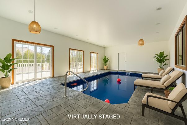 Interior, Pendant Lights, Pool, Recessed Lighting