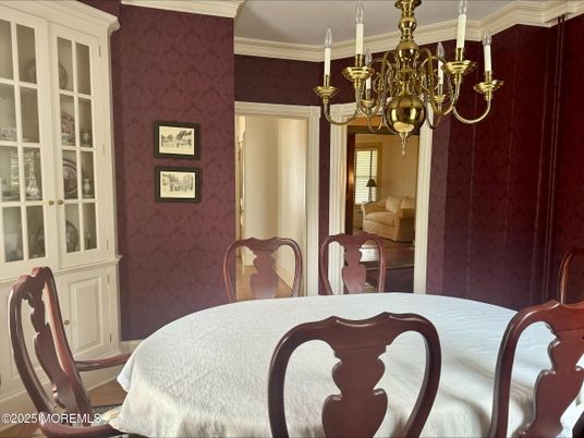 Chandelier, Dining room, Interior