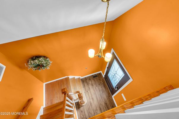 Interior, Pendant Lights, Wood Texture Flooring