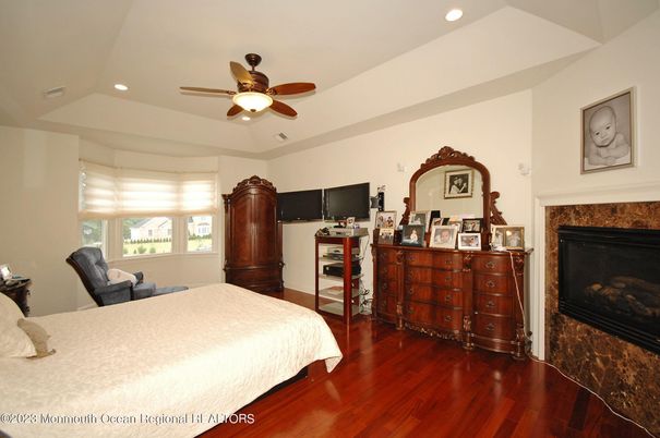 Bedroom, Fireplace, Home Office, Interior, Recessed Lighting, Wood Texture Flooring