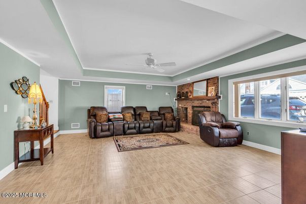 Fireplace, Interior, Living room