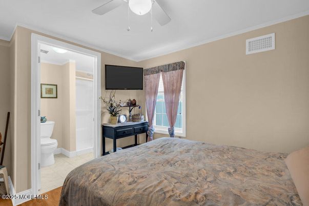 Bathroom, Bedroom, Interior, Wood Texture Flooring