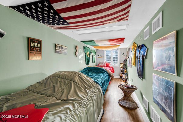 Bedroom, Interior, Wood Texture Flooring