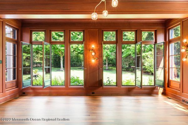 Empty room, Interior, Pendant Lights, Sun Room, Wood Texture Flooring