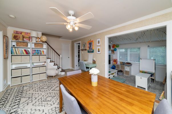 Dining room, Interior