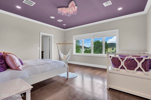 Bedroom, Chandelier, Interior, Pendant Lights, Recessed Lighting, Wood Texture Flooring