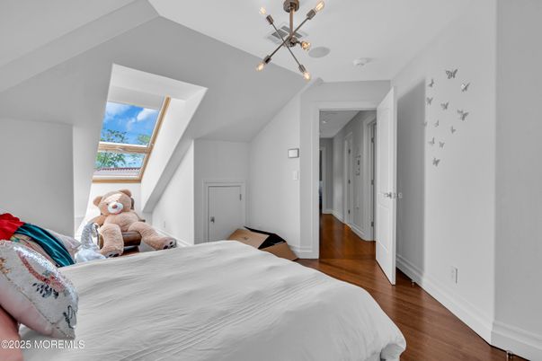 Bedroom, Interior, Pendant Lights, Wood Texture Flooring