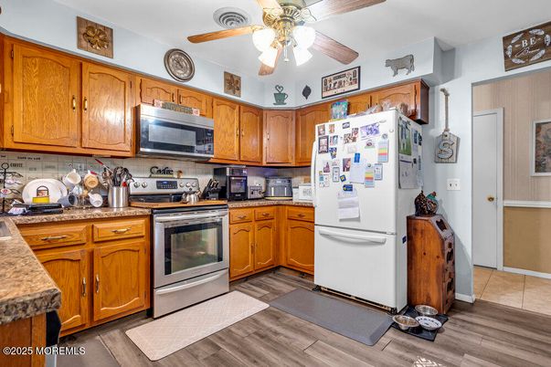 Interior, Kitchen, Wood Texture Flooring