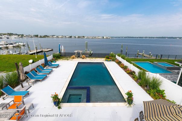 Exterior, Pool, Water