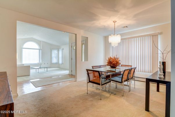Chandelier, Dining room, Interior