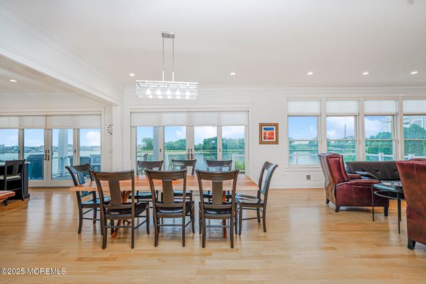 Dining room, Interior, Living room, Pendant Lights, Recessed Lighting, Water, Wood Texture Flooring