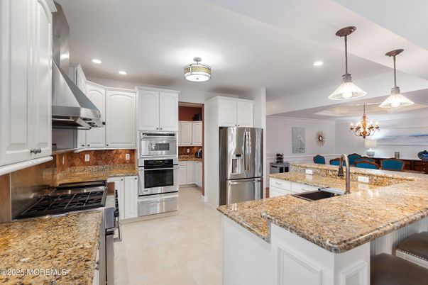 Interior, Kitchen, Pendant Lights, Recessed Lighting, Stainless Steel Appliances