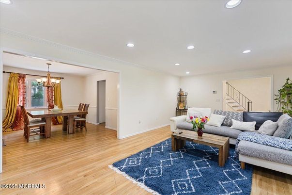 Chandelier, Dining room, Interior, Living room, Recessed Lighting, Wood Texture Flooring