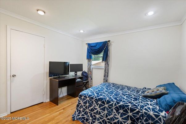 Bedroom, Home Office, Interior, Recessed Lighting, Wood Texture Flooring