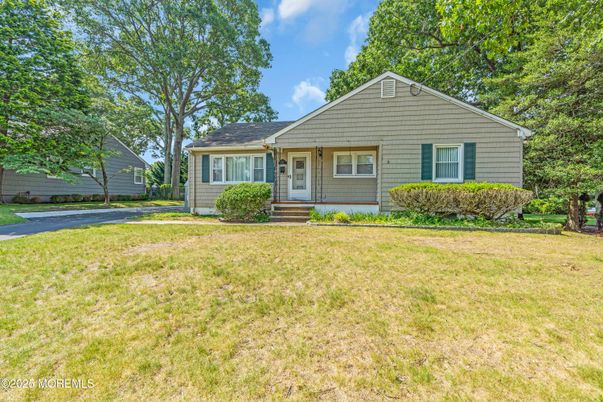 Backyard, Exterior, Facade, Ranch