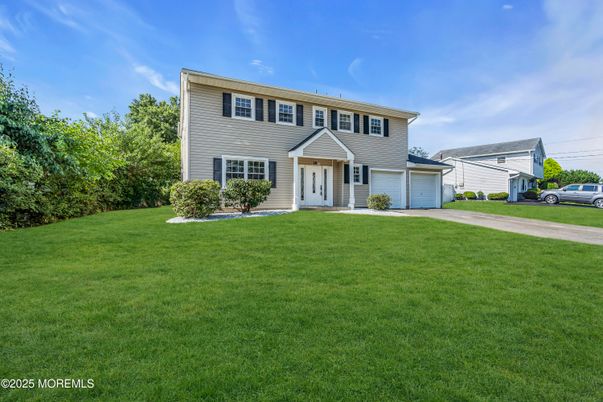Attached, Backyard, Exterior, Facade, Georgian