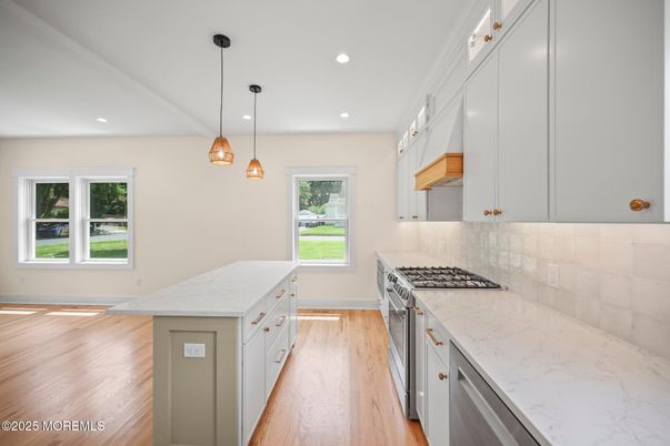 Interior, Kitchen, Pendant Lights, Recessed Lighting, Wood Texture Flooring
