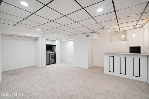 Empty room, Interior, Pendant Lights, Recessed Lighting