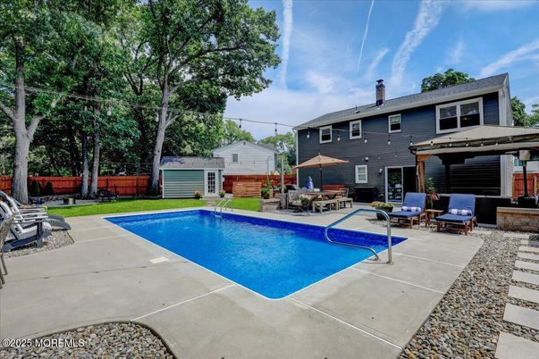 Detached Garage, Exterior, Pool