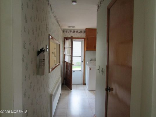 Interior, Washer