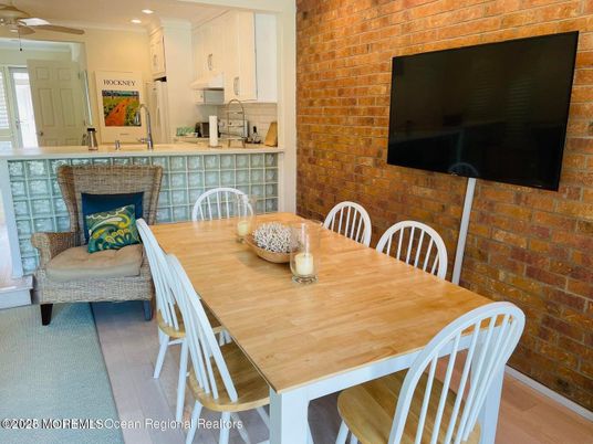 Dining room, Interior, Kitchen, Recessed Lighting, Stone Walls, Wood Texture Flooring