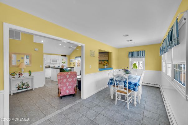 Dining room, Interior, Kitchen, Recessed Lighting