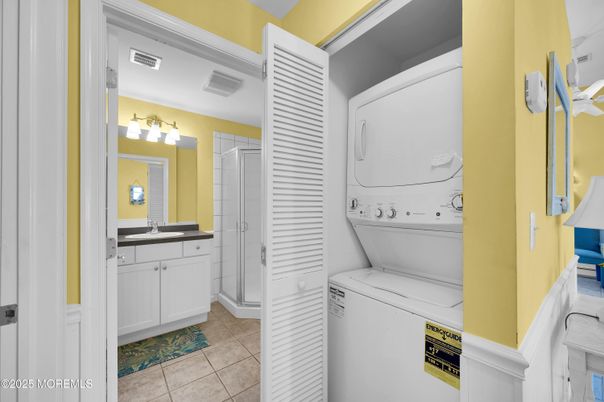 Bathroom, Interior, Utility Closets, Washer
