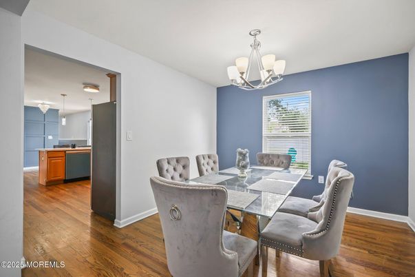 Chandelier, Dining room, Interior, Kitchen, Wood Texture Flooring