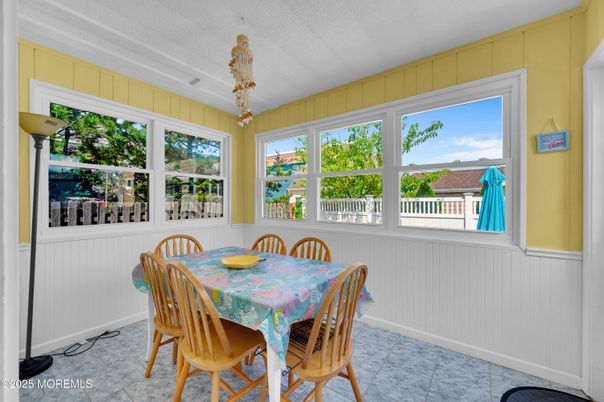 Dining room, Interior