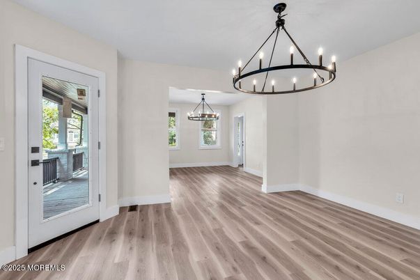 Chandelier, Empty room, Interior, Pendant Lights, Wood Texture Flooring