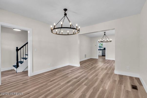 Chandelier, Empty room, Interior, Pendant Lights, Wood Texture Flooring