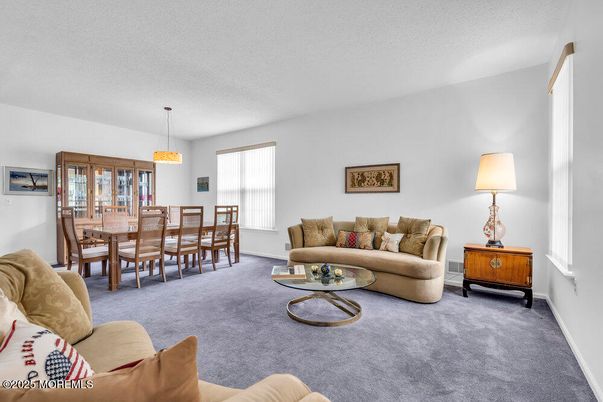 Dining room, Interior, Living room, Pendant Lights