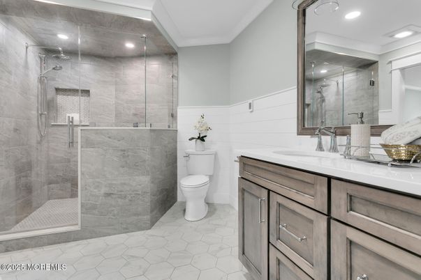 Bathroom, Dual Sink Vanities, Glass Shower, Interior, Recessed Lighting