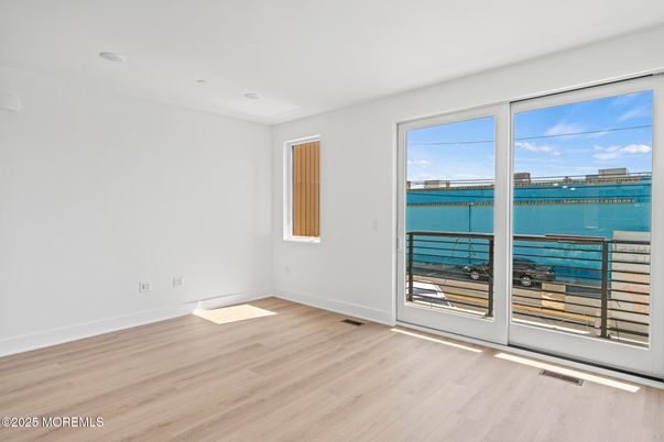 Empty room, Interior, Water, Wood Texture Flooring