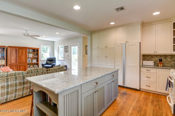 Interior, Kitchen, Living room, Recessed Lighting, Wood Texture Flooring