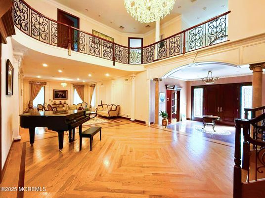 Chandelier, Interior, Piano, Recessed Lighting, Wood Texture Flooring