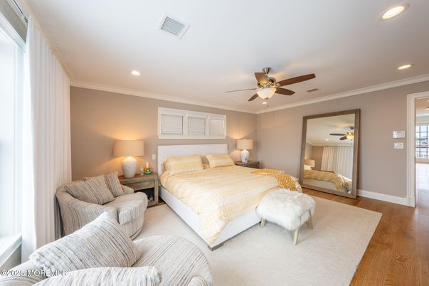 Bedroom, Interior, Recessed Lighting, Wood Texture Flooring