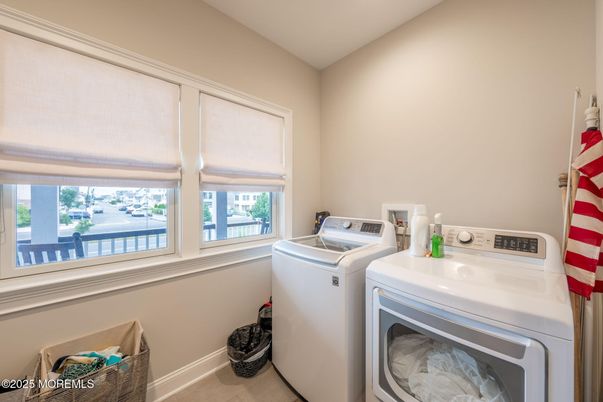 Interior, Recessed Lighting, Washer