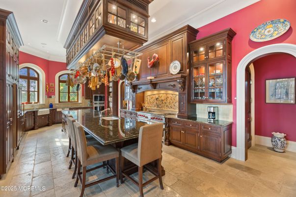 Dining room, Interior, Kitchen, Recessed Lighting
