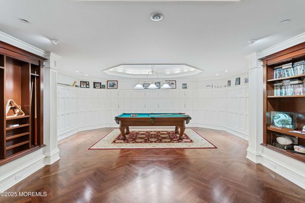 Billiard Table, Game Room, Interior, Recessed Lighting, Wood Texture Flooring