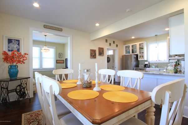 Dining room, Interior, Pendant Lights, Recessed Lighting, Wood Texture Flooring
