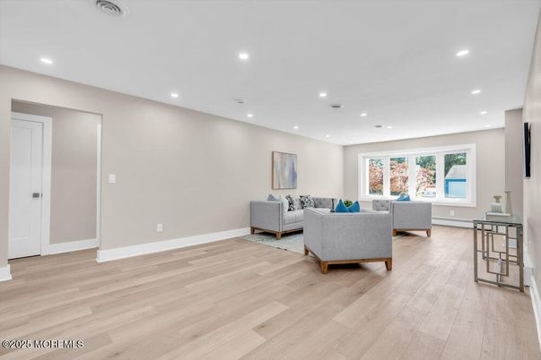Interior, Living room, Recessed Lighting, Wood Texture Flooring