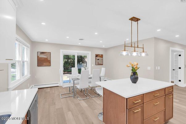 Dining room, Interior, Kitchen, Pendant Lights, Recessed Lighting, Wood Texture Flooring